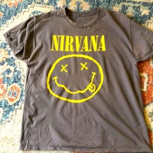 Nirvana graphic t